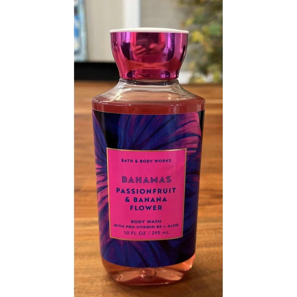 Bath & Body Works Bahamas Passionfruit‎ Banana Flower Body Wash 10 Oz New